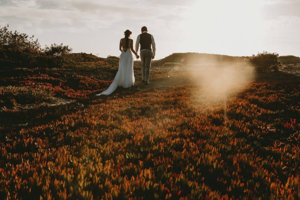 Fotografia de matrimonio. Playa Lobos, Pichilemu. Imágenes del matrimonio de Javi y Felipe. Matrimonio Playero.
