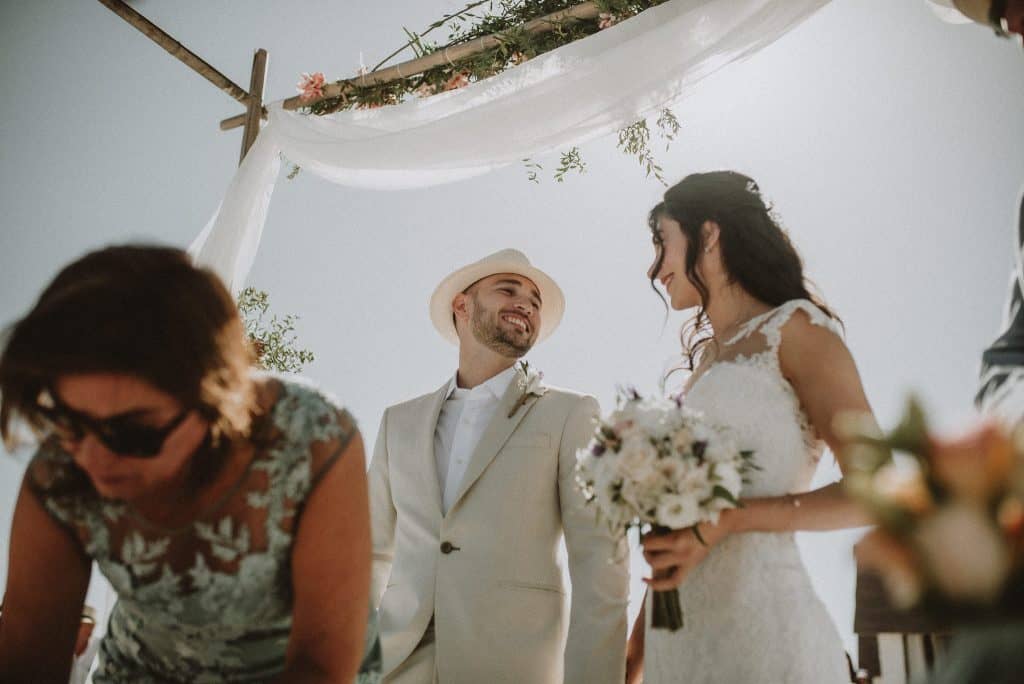 Matrimonio en la Playa de Totoralillo, región de Coquimbo, Chile. Fotografia de Matrimonio. Alma Studios.