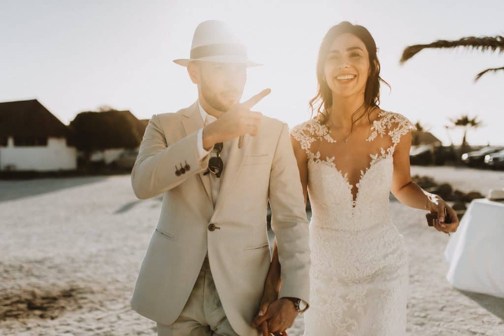 Matrimonio en la Playa de Totoralillo, región de Coquimbo, Chile. Fotografia de Matrimonio. Alma Studios.