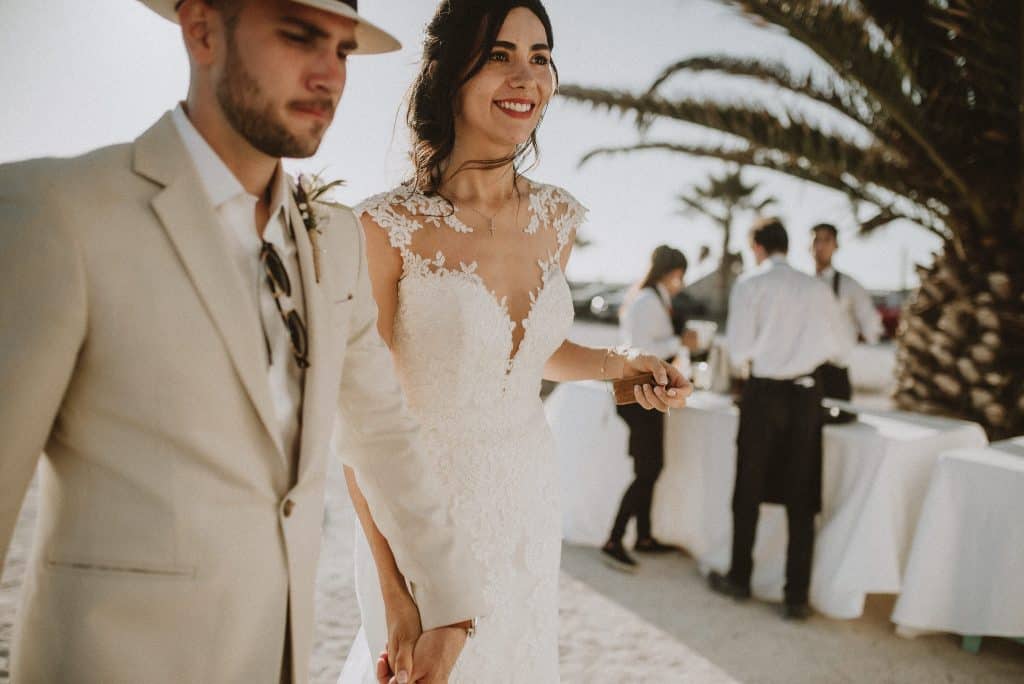 Matrimonio en la Playa de Totoralillo, región de Coquimbo, Chile. Fotografia de Matrimonio. Alma Studios.