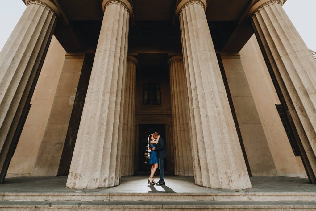Valparaiso, Sesión de Fotos. Dafna & Chen celebrando su amor en una sesión fotografica en Valparaiso. Cerro Alegre y Caleta Abarca.