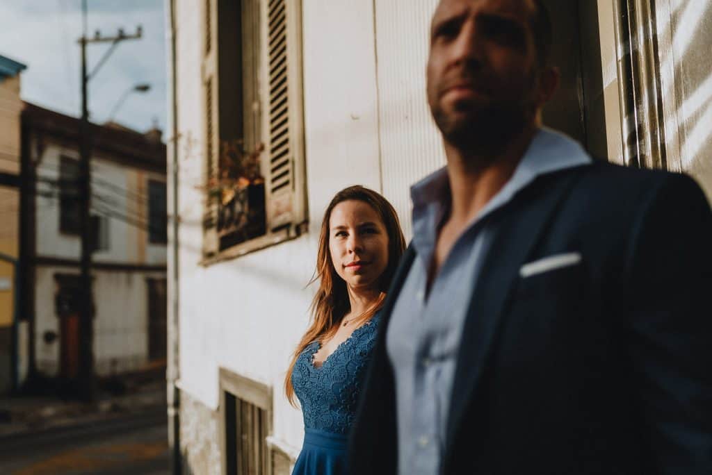 Valparaiso, Sesión de Fotos. Dafna & Chen celebrando su amor en una sesión fotografica en Valparaiso. Cerro Alegre y Caleta Abarca.