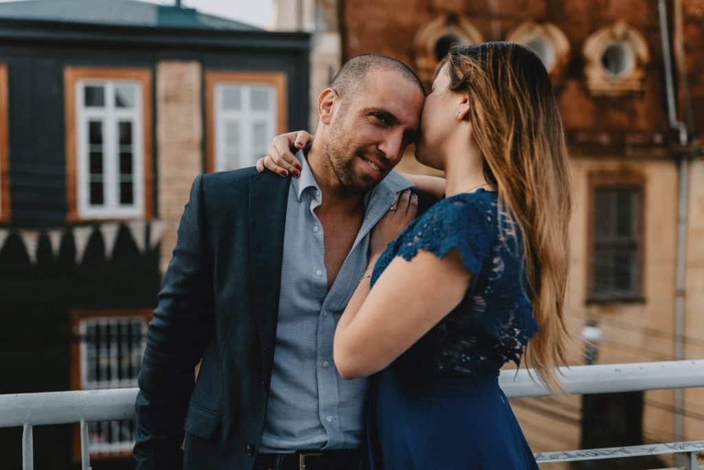 Valparaiso, Sesión de Fotos. Dafna & Chen celebrando su amor en una sesión fotografica en Valparaiso. Cerro Alegre y Caleta Abarca.