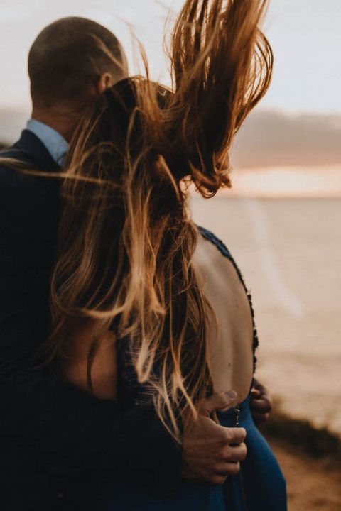 Valparaiso, Sesión de Fotos. Dafna & Chen celebrando su amor en una sesión fotografica en Valparaiso. Cerro Alegre y Caleta Abarca.