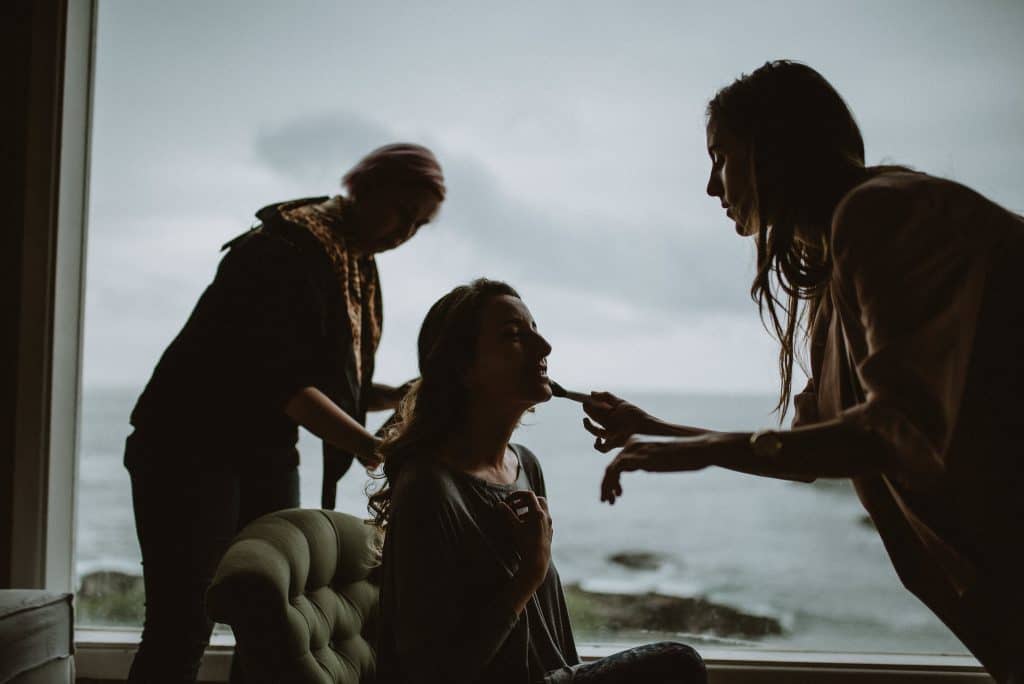 Matri en Zapallar. Fotografías del matrimonio de Coca y Felipe. Matri Intimo en Laguna Zapallar