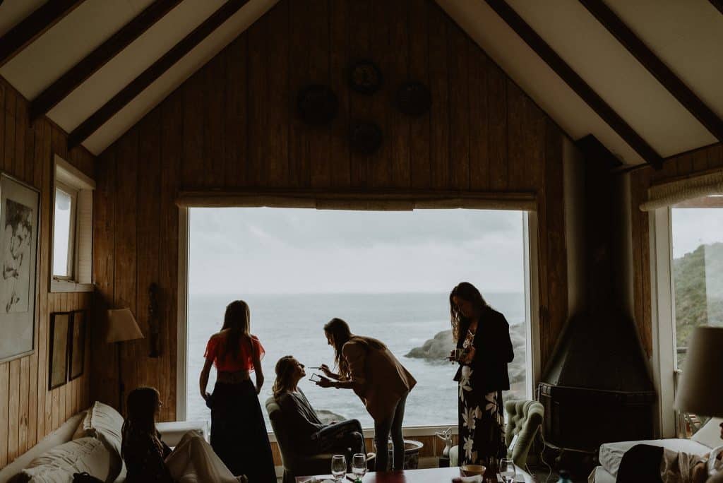 Matri en Zapallar. Fotografías del matrimonio de Coca y Felipe. Matri Intimo en Laguna Zapallar
