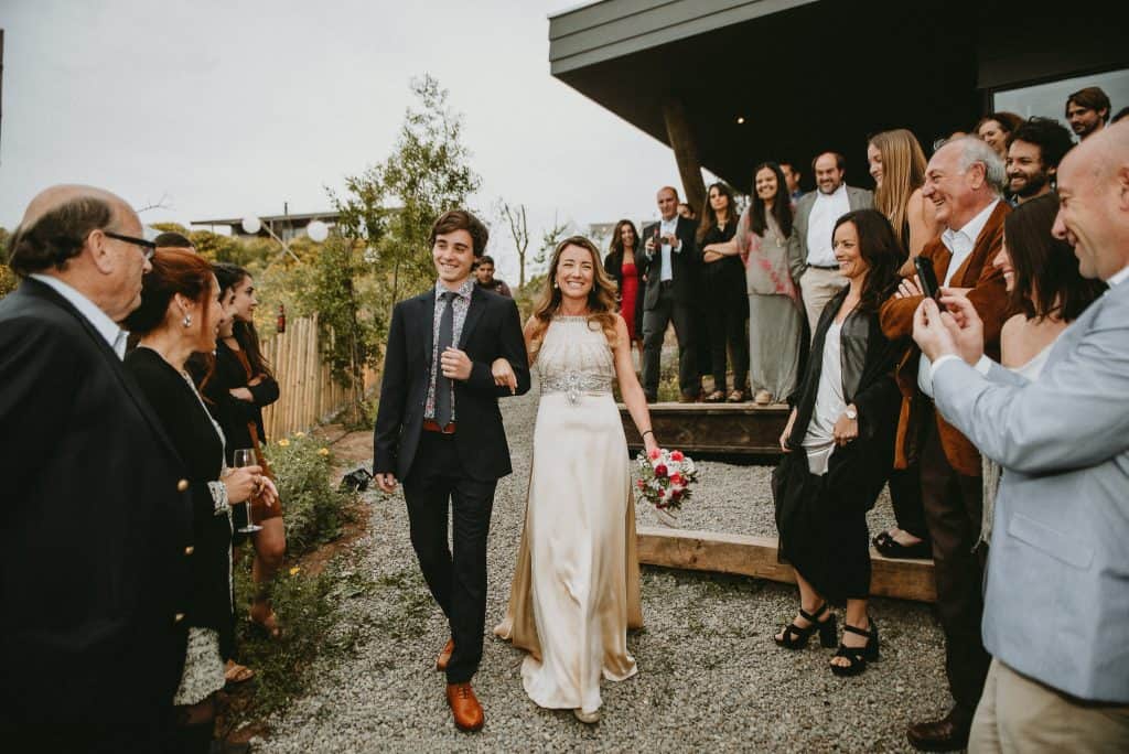 Matri en Zapallar. Fotografías del matrimonio de Coca y Felipe. Matri Intimo en Laguna Zapallar