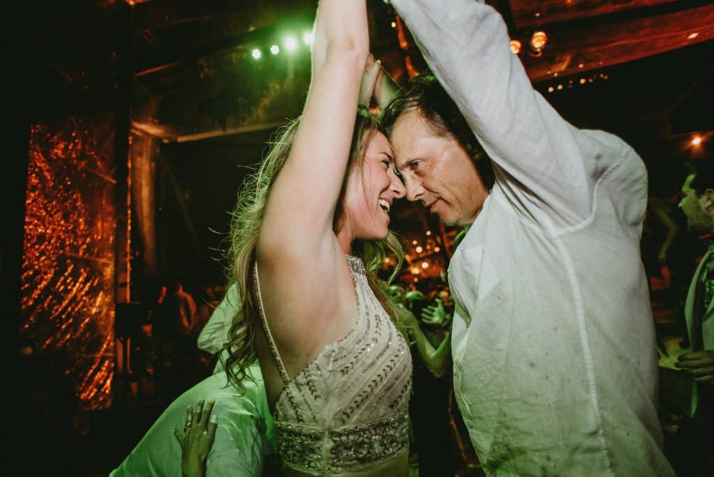 Matri en Zapallar. Fotografías del matrimonio de Coca y Felipe. Matri Intimo en Laguna Zapallar