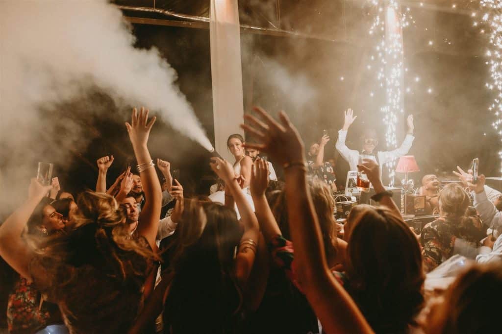 Matrimonio realizado en Viña Tarapaca, en la zona central de Chile. Este es un pequeño resumen del Matri intimo de Cata y Juani.