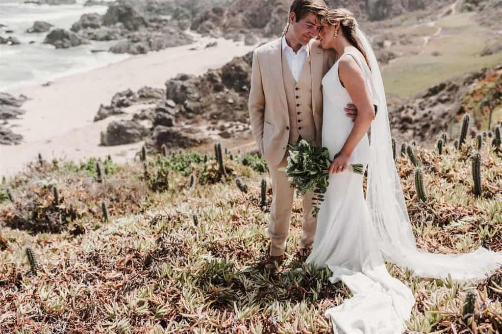 Elopement en Chile. Matri playero de Vale y Sebastian en Huaquen.