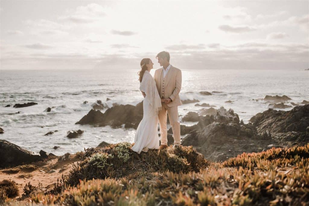 Elopement en Chile. Matri playero de Vale y Sebastian en Huaquen.