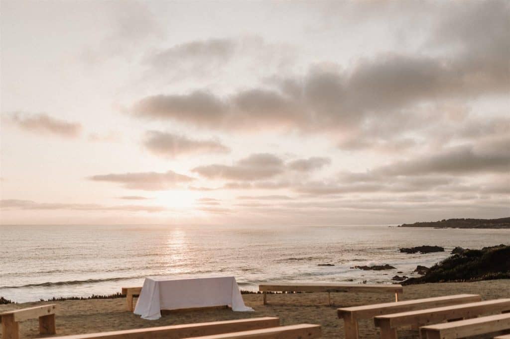 Elopement en Chile. Matri playero de Vale y Sebastian en Huaquen.